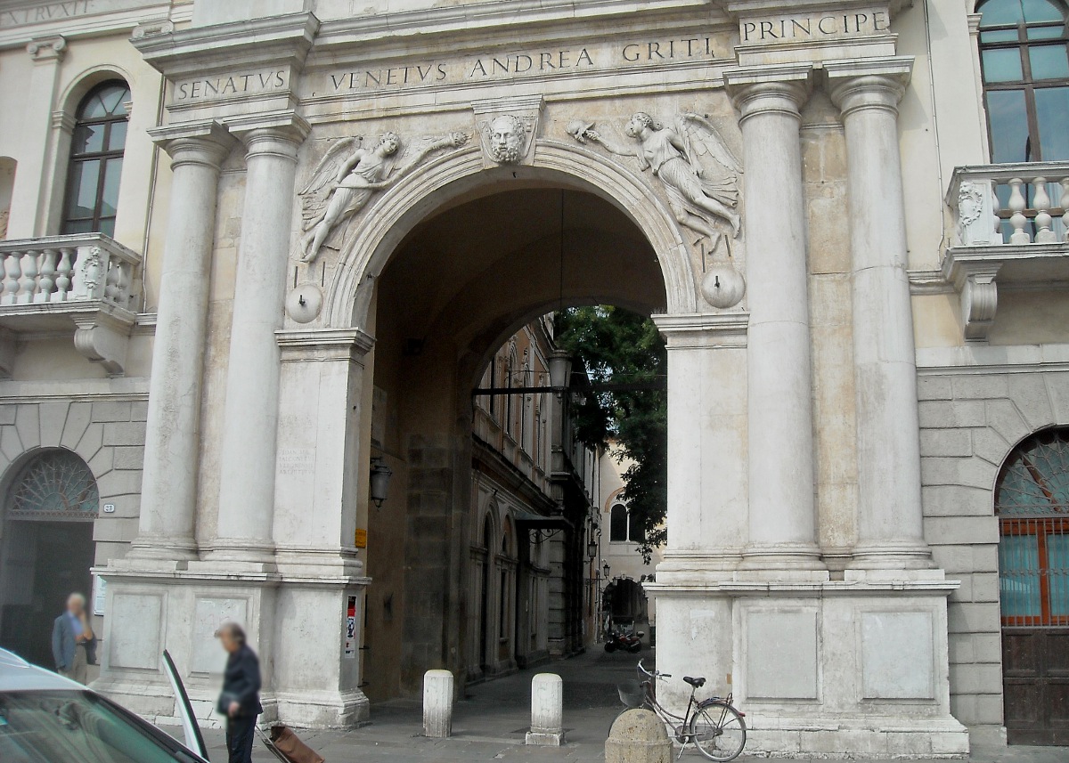 Arco dell'orologio