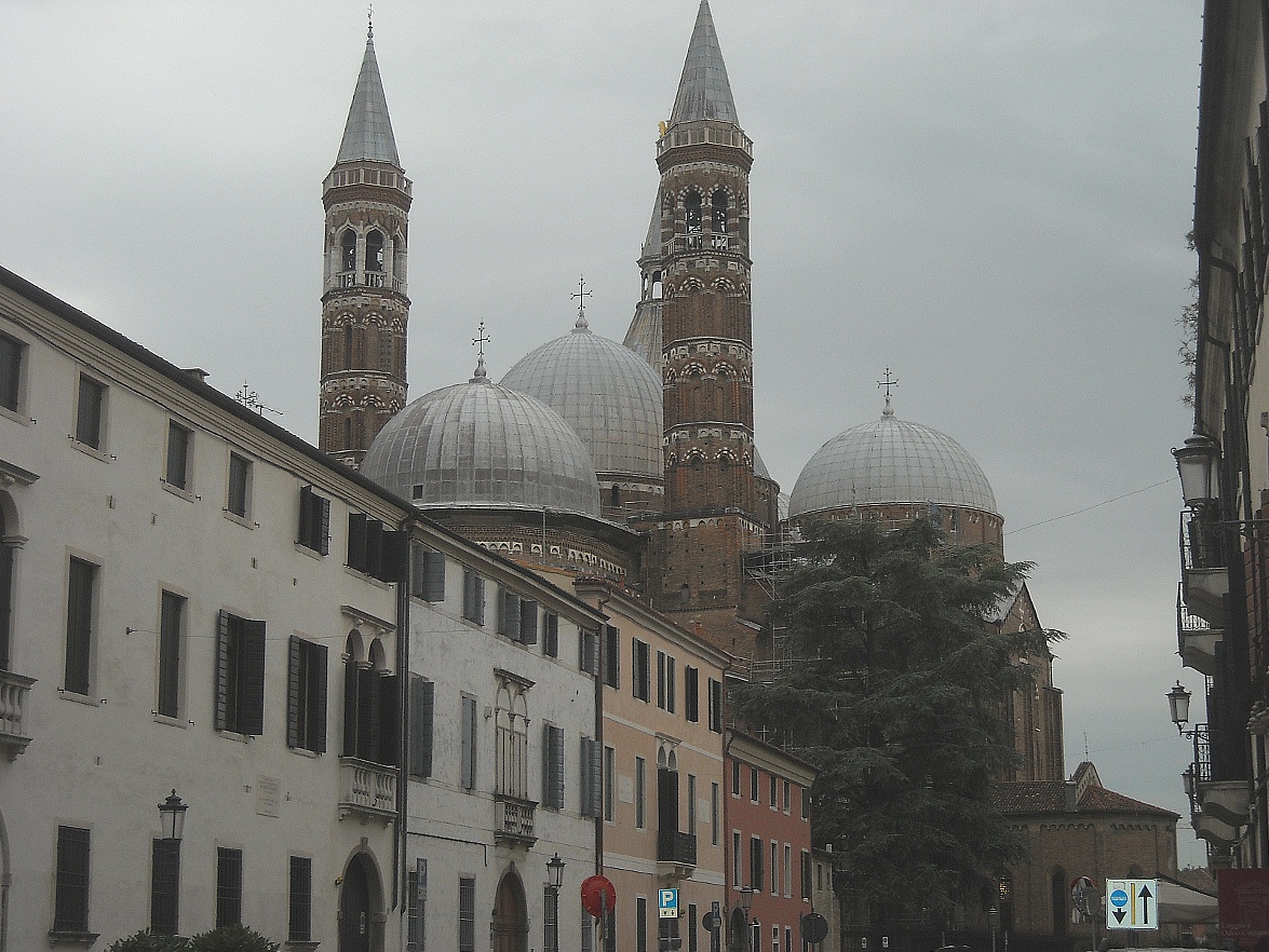 Il Santo da via Cesarotti