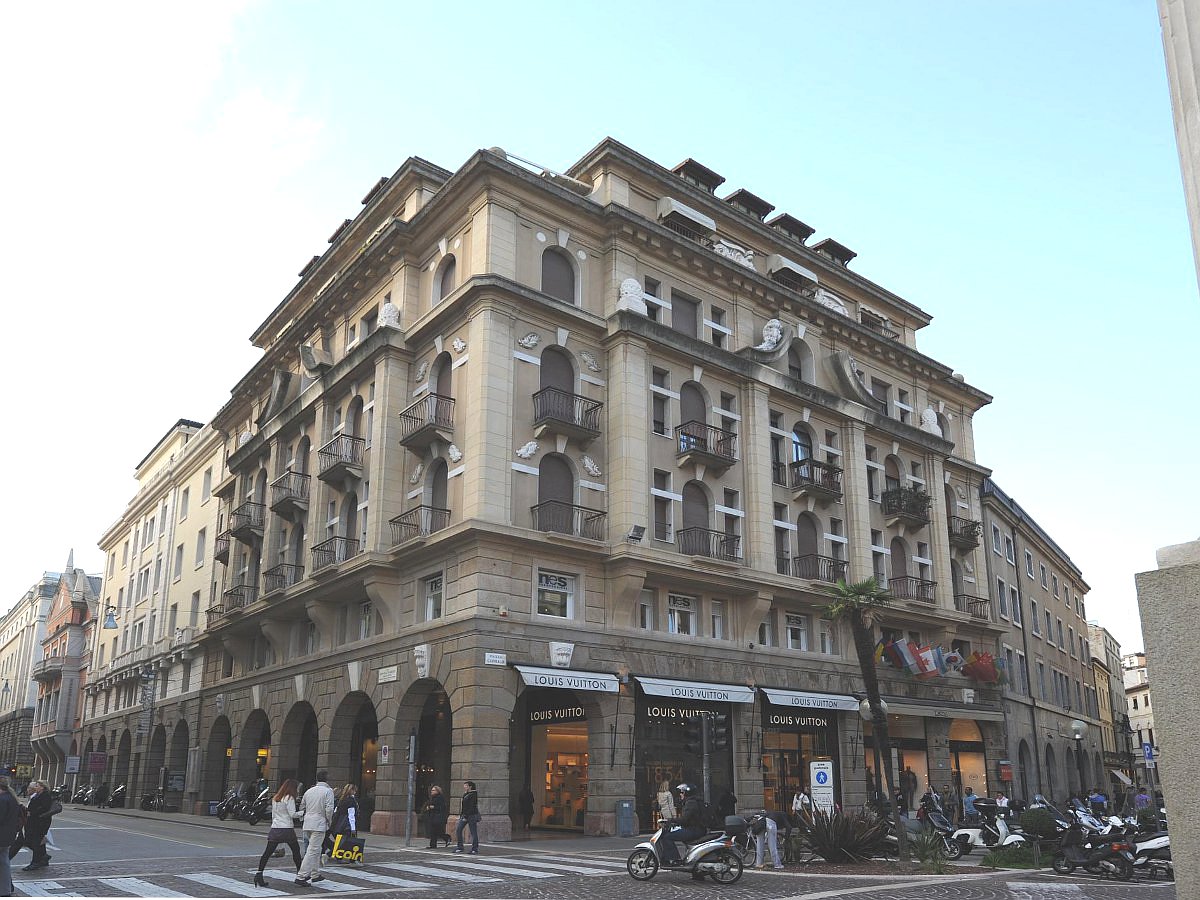 Palazzo Menato