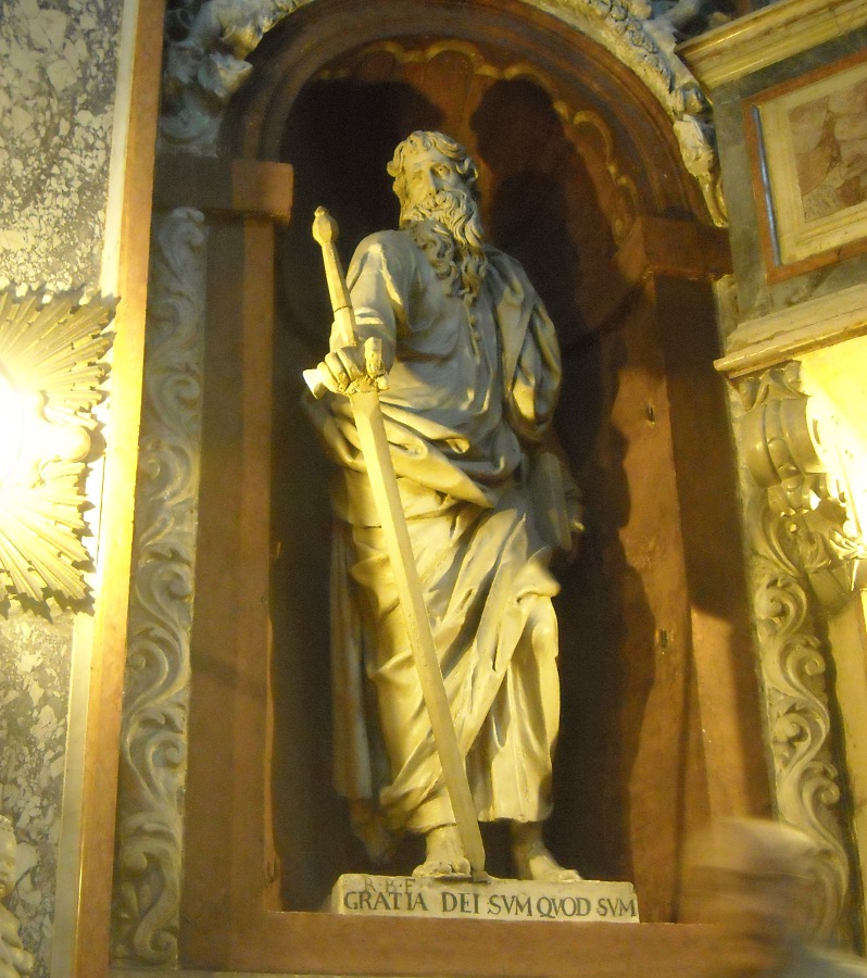 S. Gaetano: statua
