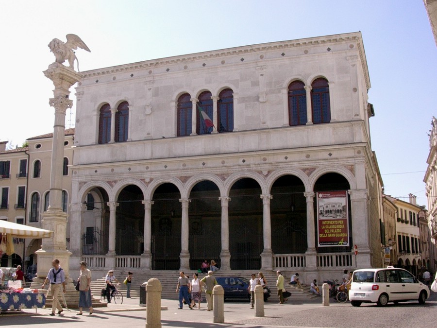 La Gran Guardia, già Loggia del Consiglio