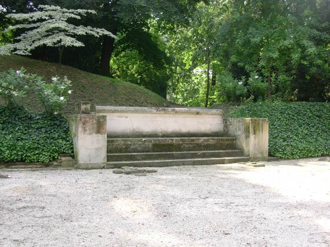 Giardino Treves: tribunetta della cavallerizza