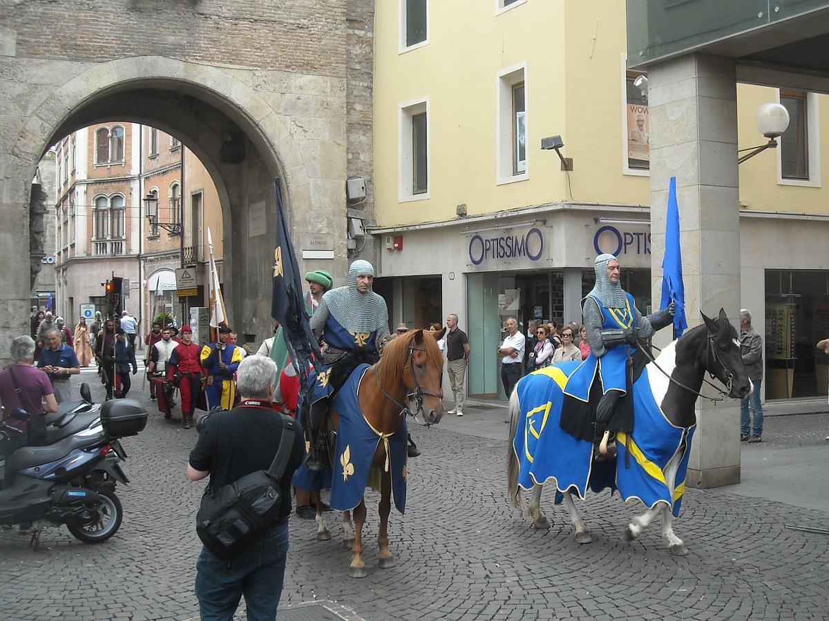 Corteo storico: i cavalieri