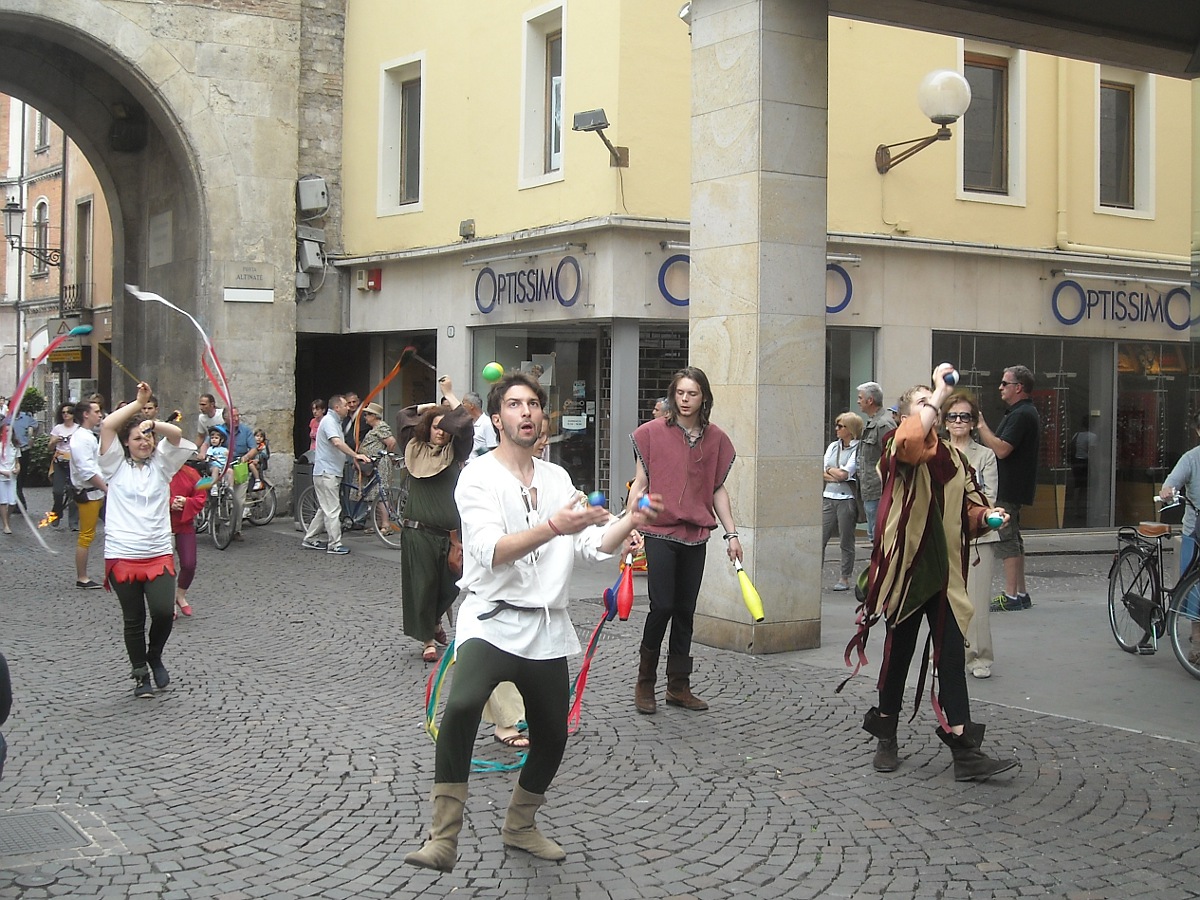 Corteo storico: i giocolieri