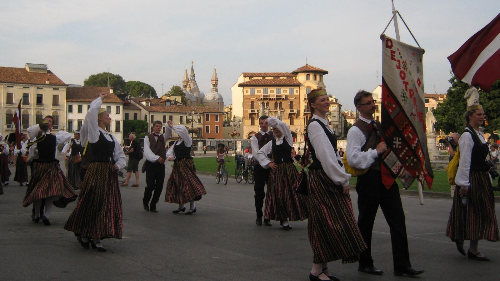 In Prato della Valle 6