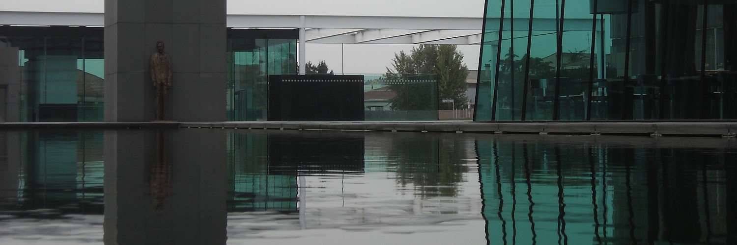 Riflessi al centro NET Riflessi al centro NET