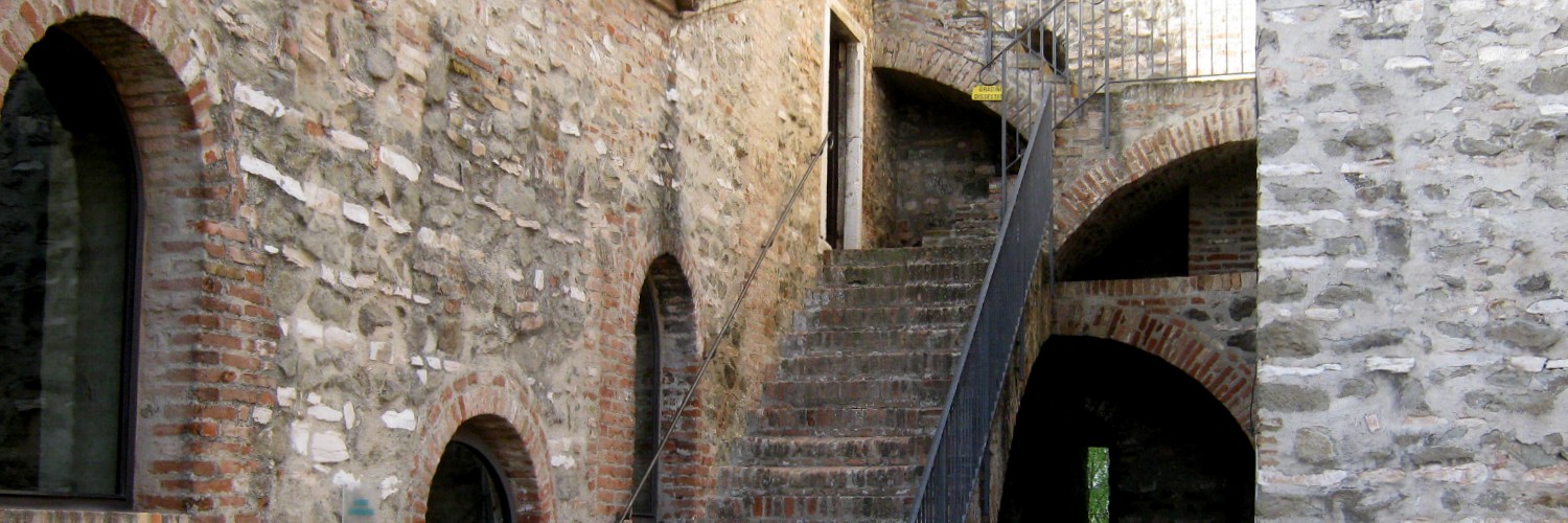 Archi di pietra