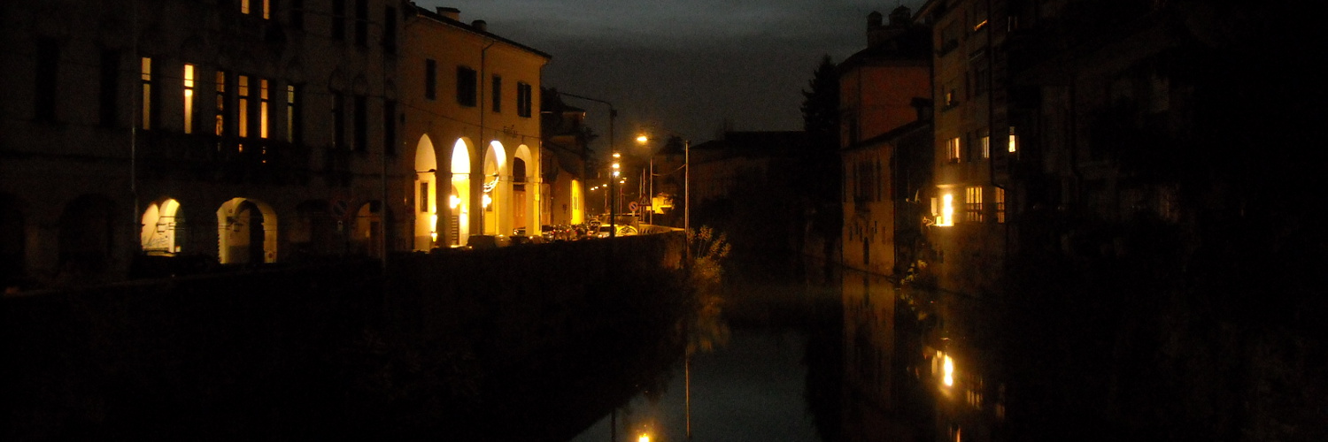 Naviglio di sera