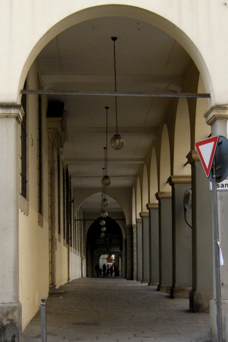 In via Dante