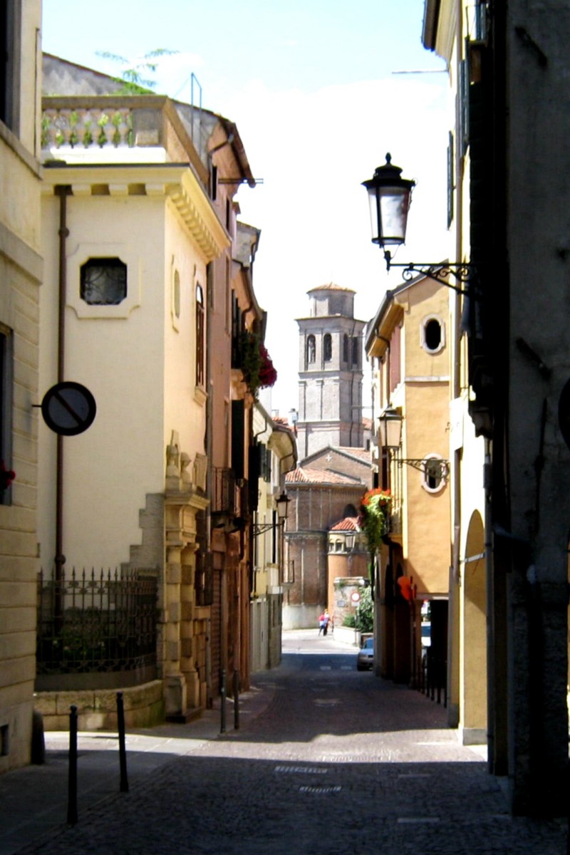 Via Rudena Via Rudena