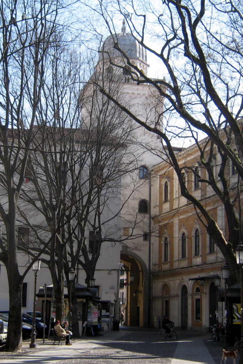 Da piazza Capitaniato